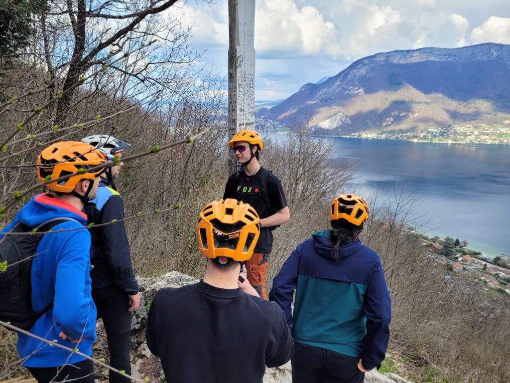 Randonnée en VTTAE dans le semnoz