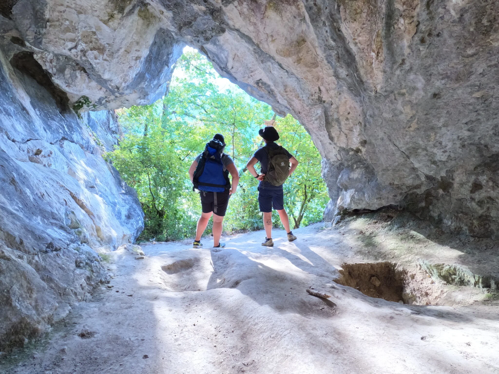 grotte roc de chere