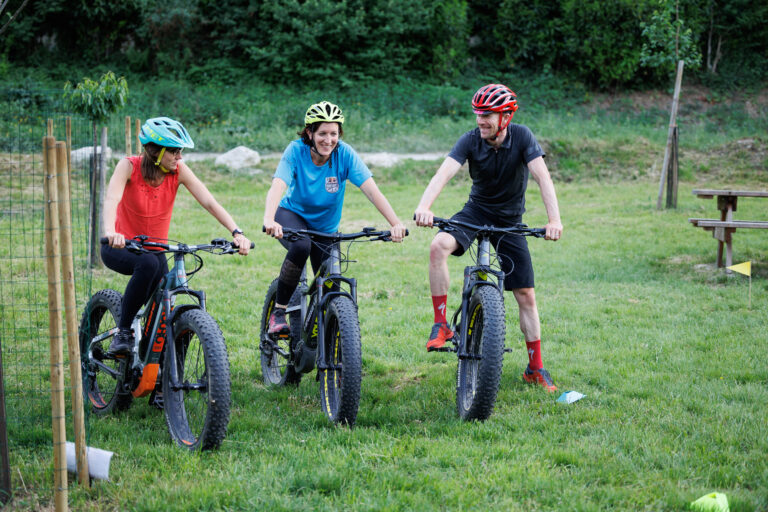 Team building Raid nature E-Bike a Lescheraines